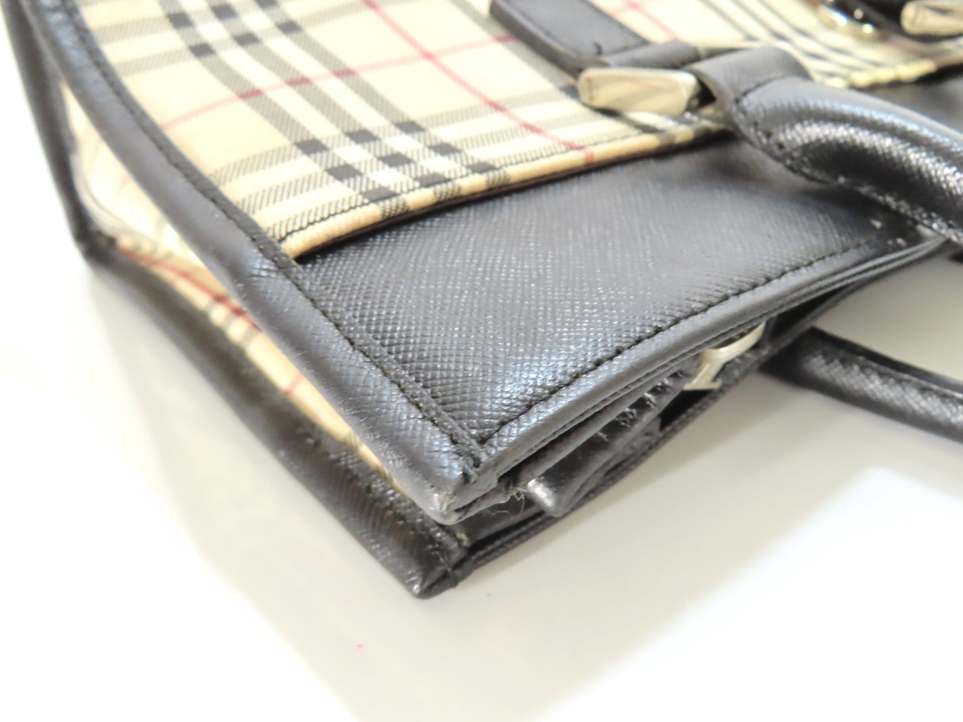 BURBERRY Nova Check x Leather Handbag Handbag
