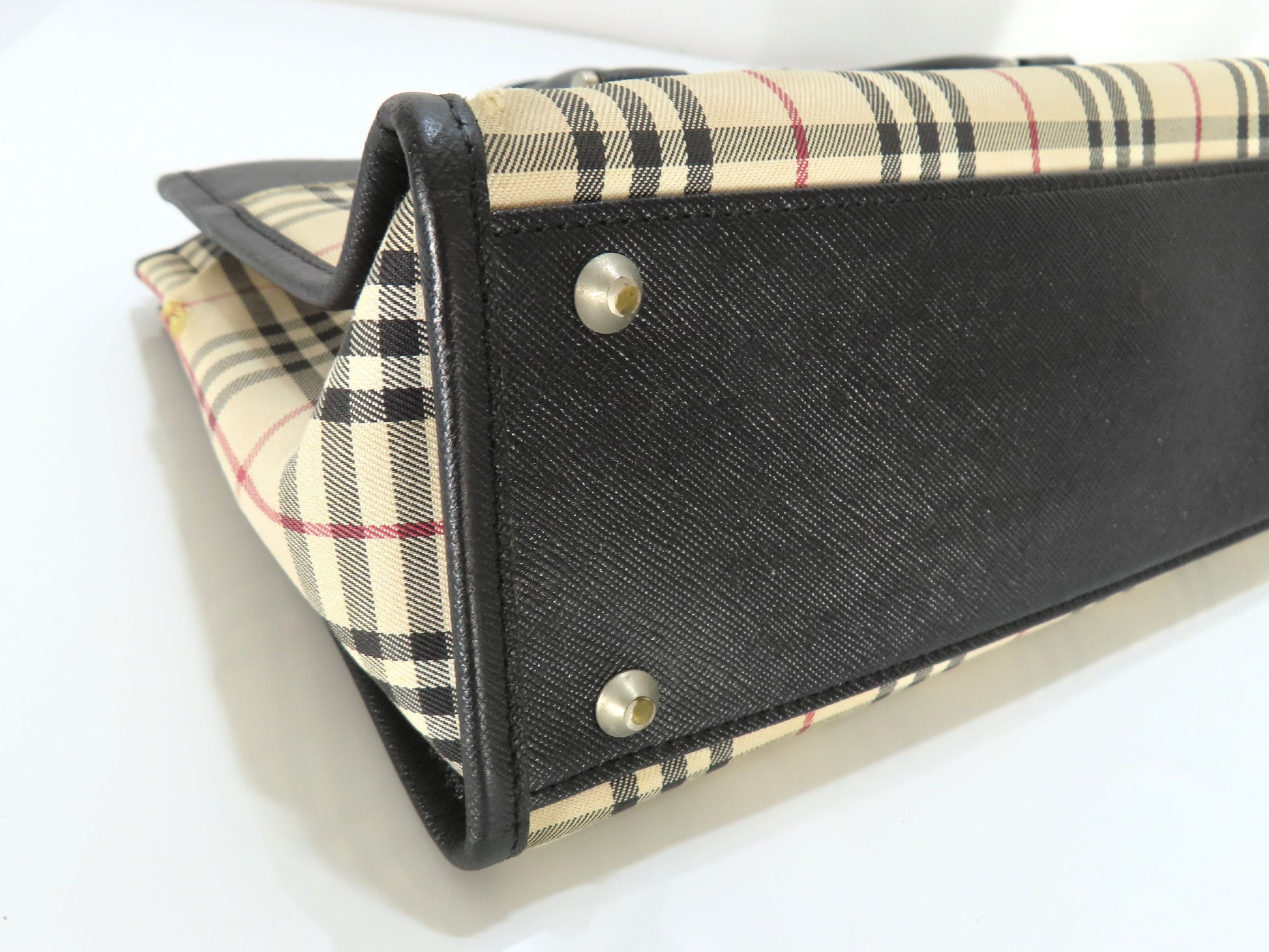 BURBERRY Nova Check x Leather Handbag Handbag