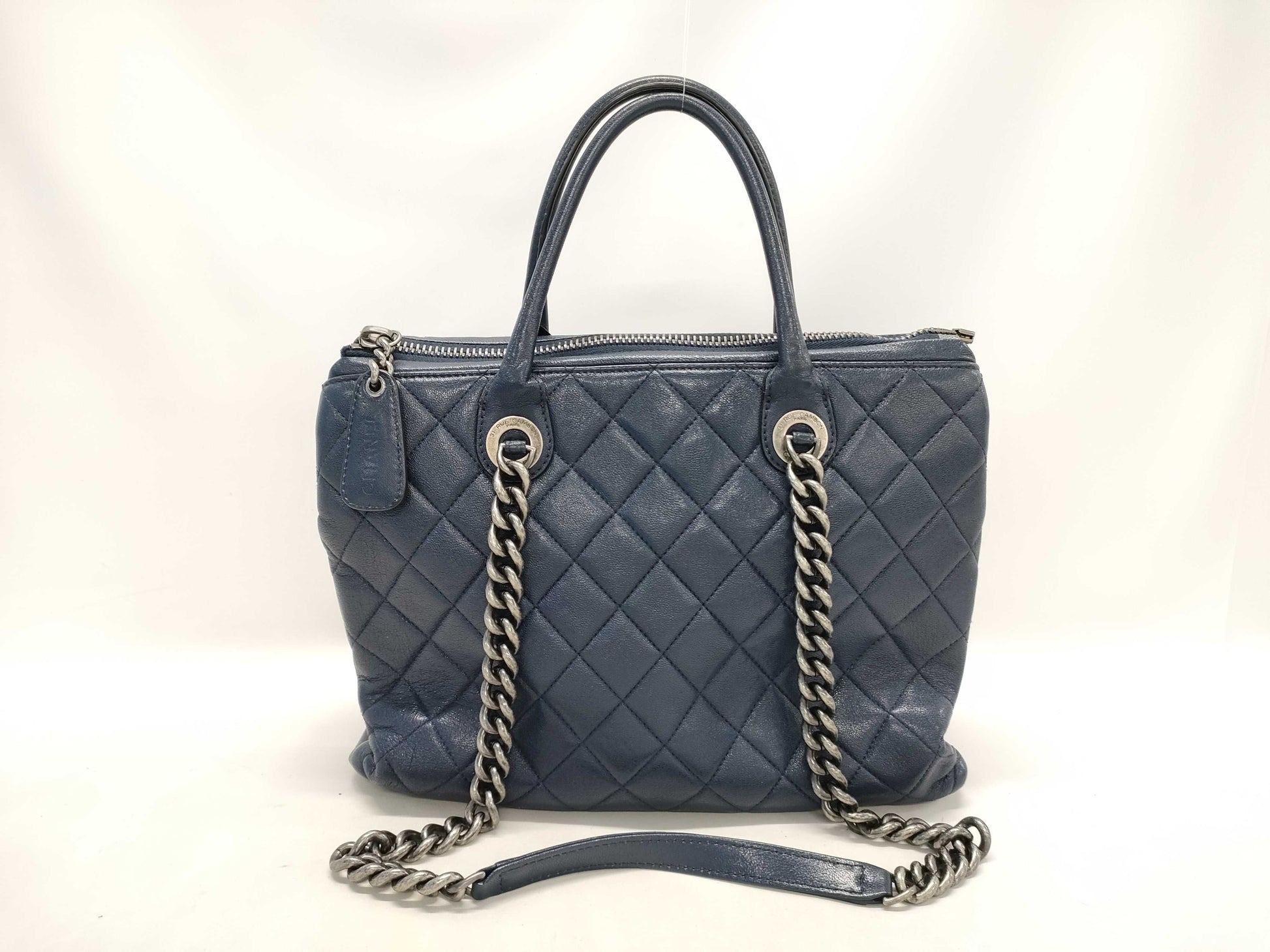 CHANEL Lambskin Matelasse Lamb 2-Way Chain Shoulder Bag