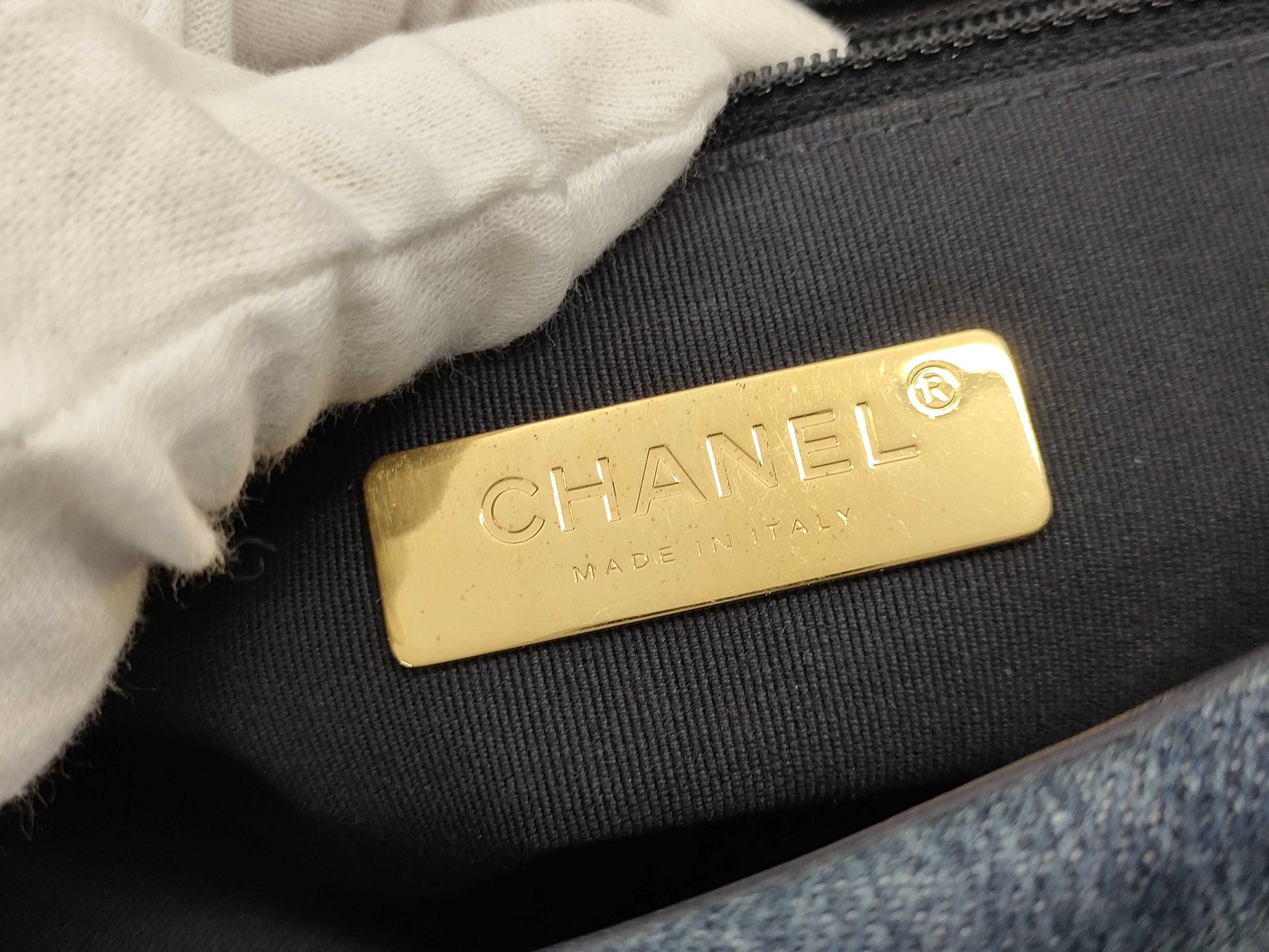 CHANEL Serial Plate Denim Chanel 19 Shoulder Bag