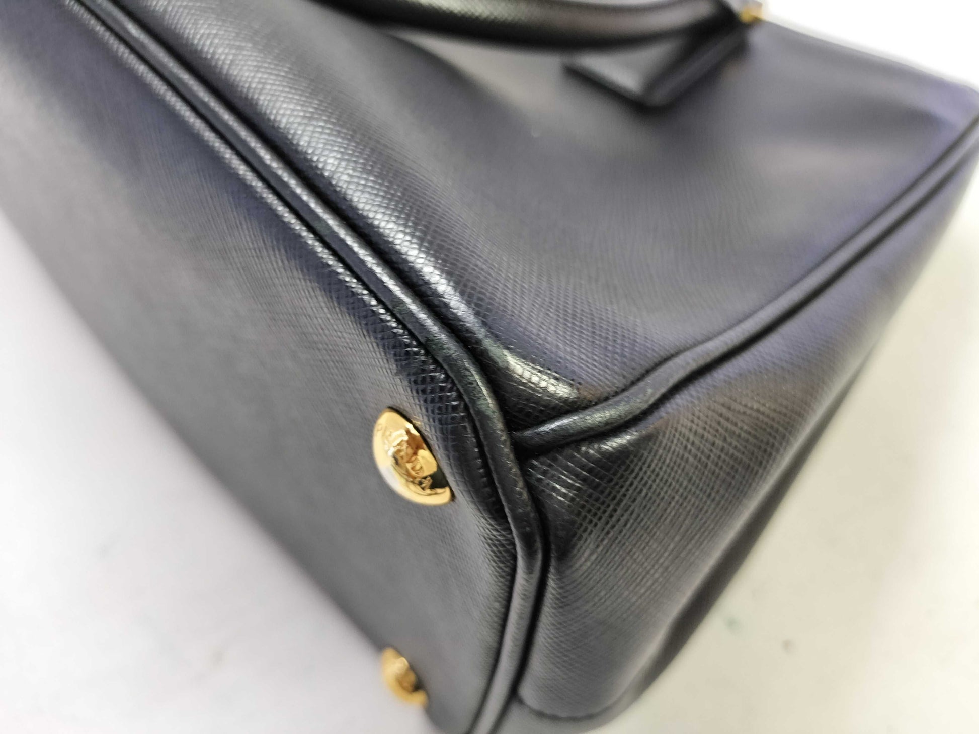 PRADA Galleria 2-Way Handbag Saffiano Handbag