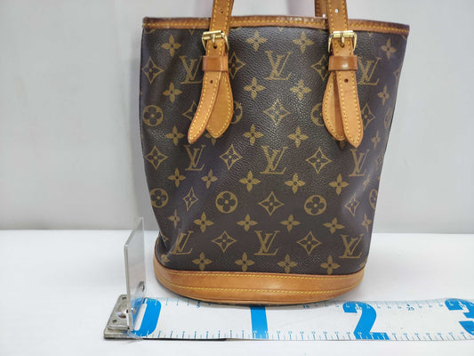 LOUIS VUITTON Monogram Monogram Bucket PM M42238 VI1918 Tote Bag