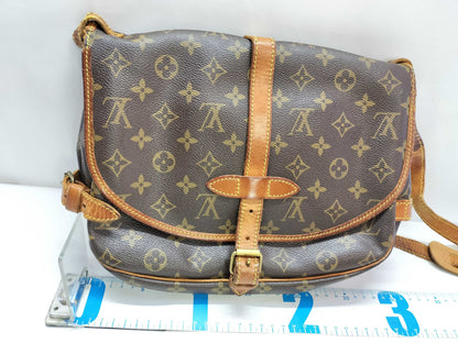 LOUIS VUITTON Monogram Saumur M42256 AR0925 Shoulder Bag