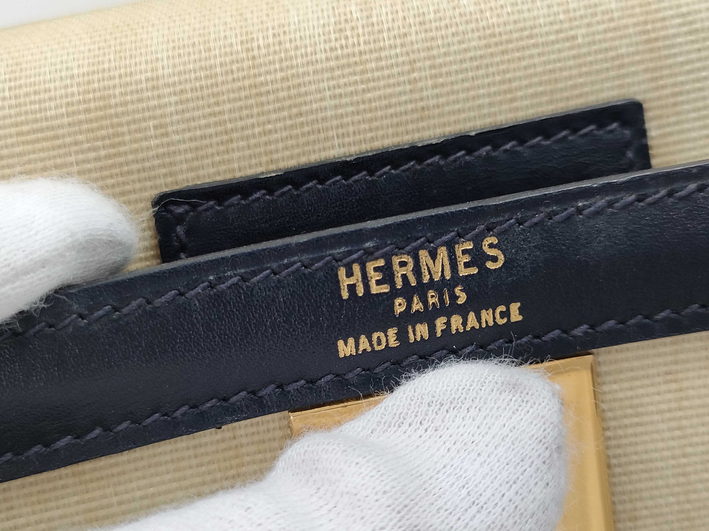 HERMES Kelly 28 Handbag with Outside Stitching, Crinoline, and Gold Hardware