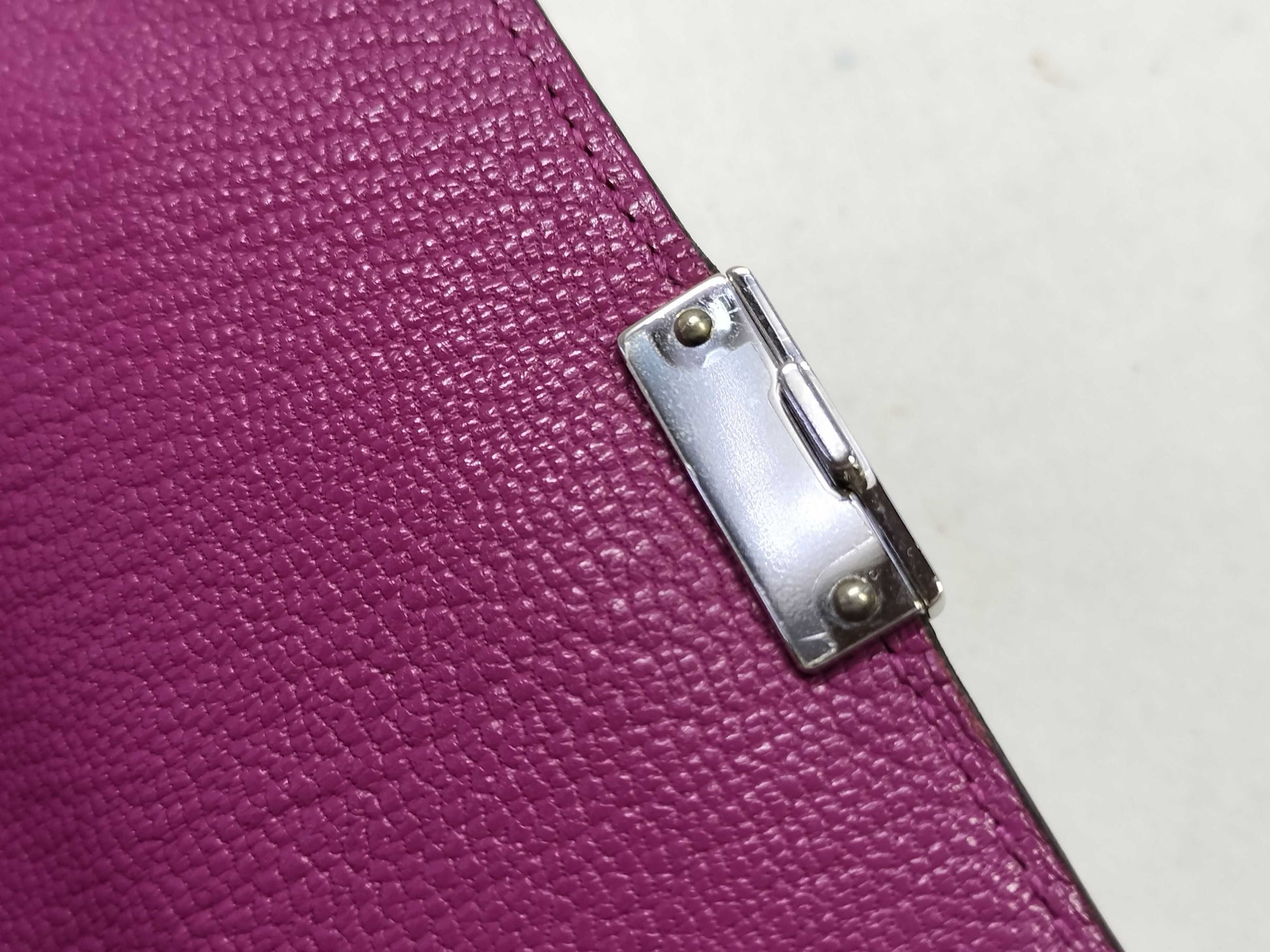 HERMES Click 16 C Stamp Purple Shoulder Bag