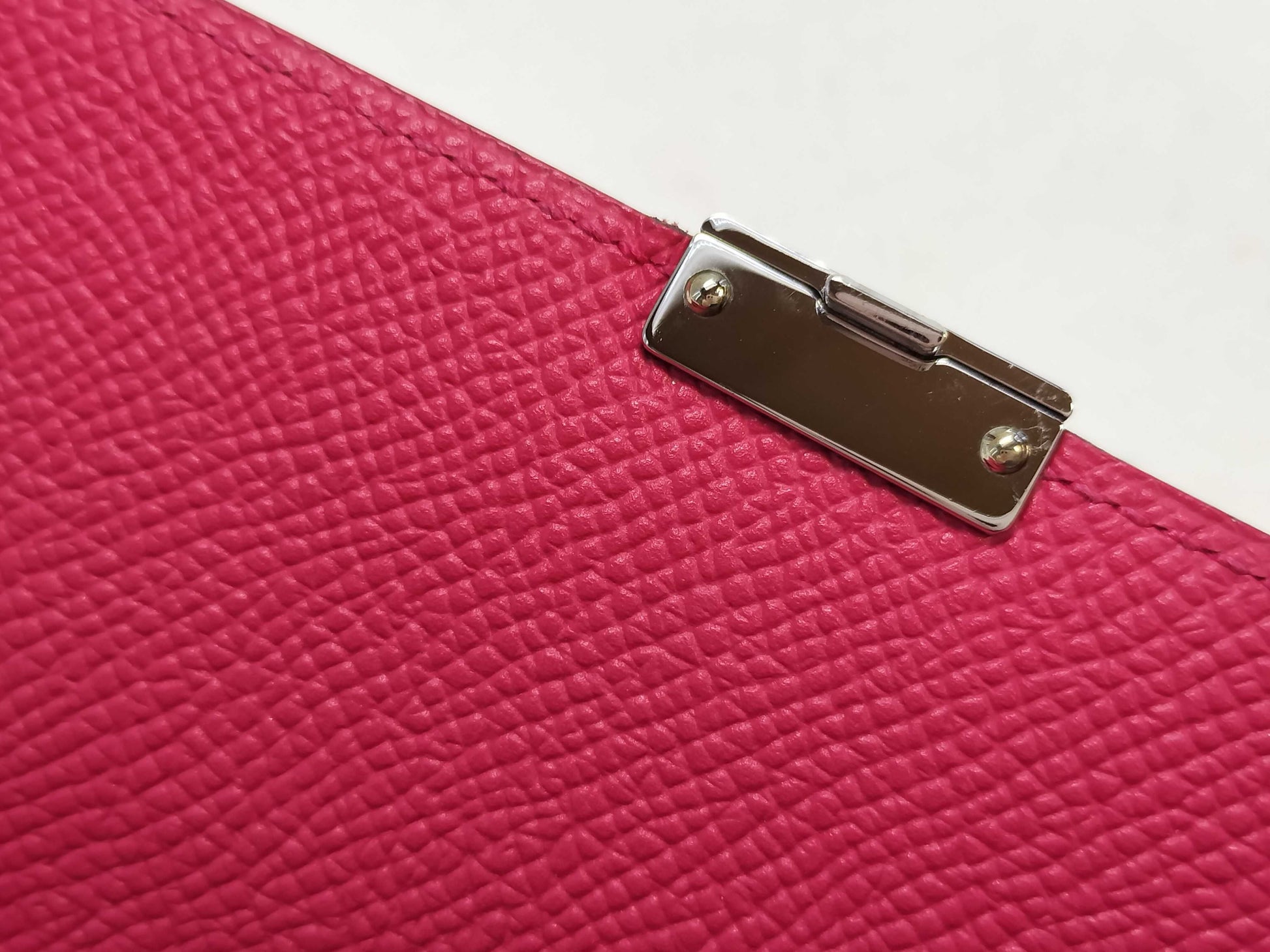 HERMES Click 16 Pink Shoulder Bag