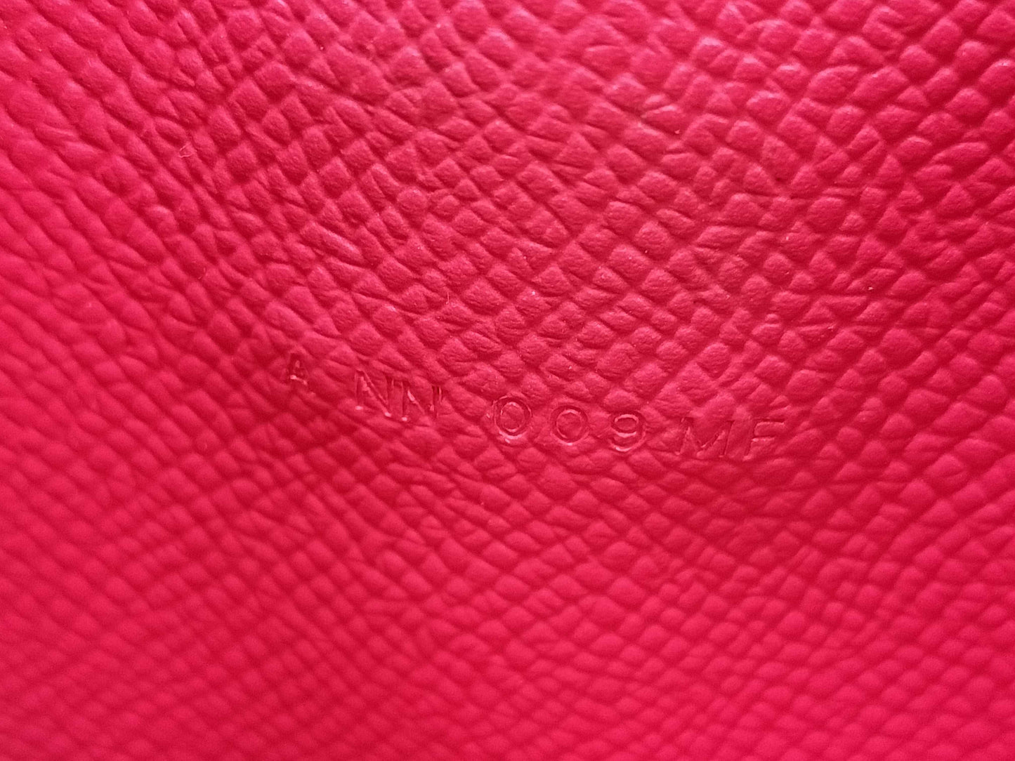 HERMES Click 16 Pink Shoulder Bag