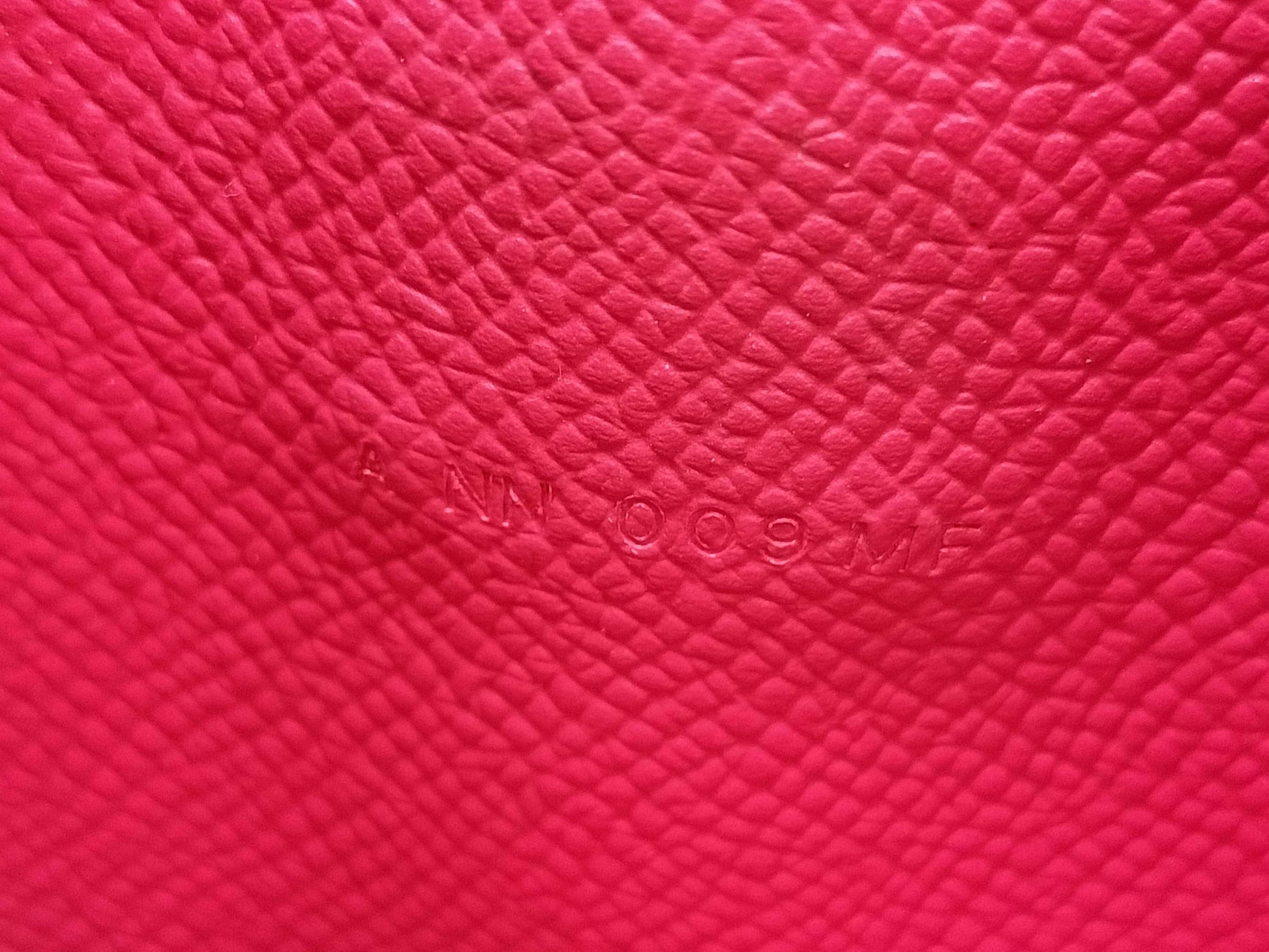 HERMES Click 16 Pink Shoulder Bag