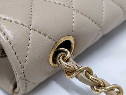 CHANEL Matelasse Shoulder Bag in Beige Lambskin