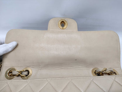 CHANEL Matelasse Deca Matelasse Chain Shoulder Bag A11869 Beige Lambskin Shoulder Bag