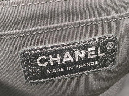 CHANEL Matelasse Shoulder Bag