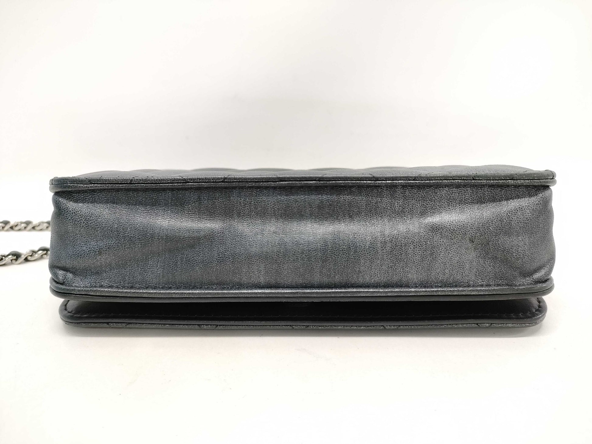 CHANEL Matelasse Chain Shoulder Bag