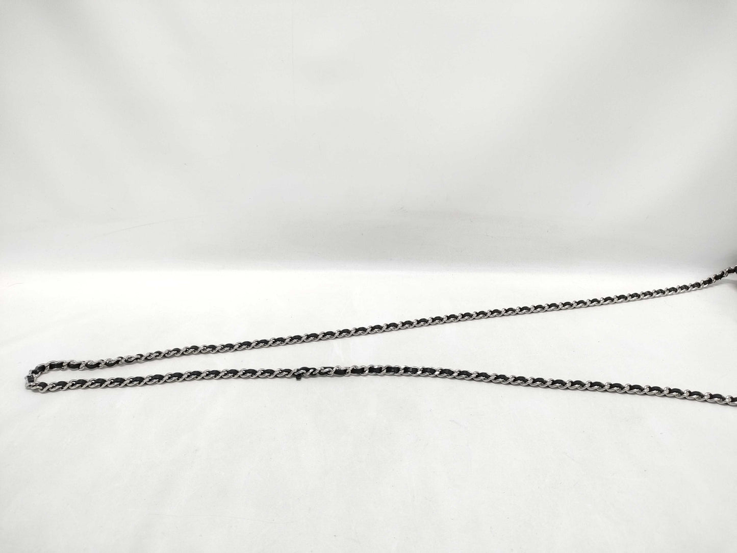 CHANEL Matelasse Chain Shoulder Bag