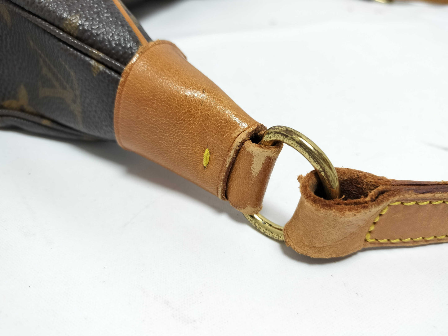 LOUIS VUITTON M51260 Monogram Louis Vuitton Boulogne 35 Shoulder Bag