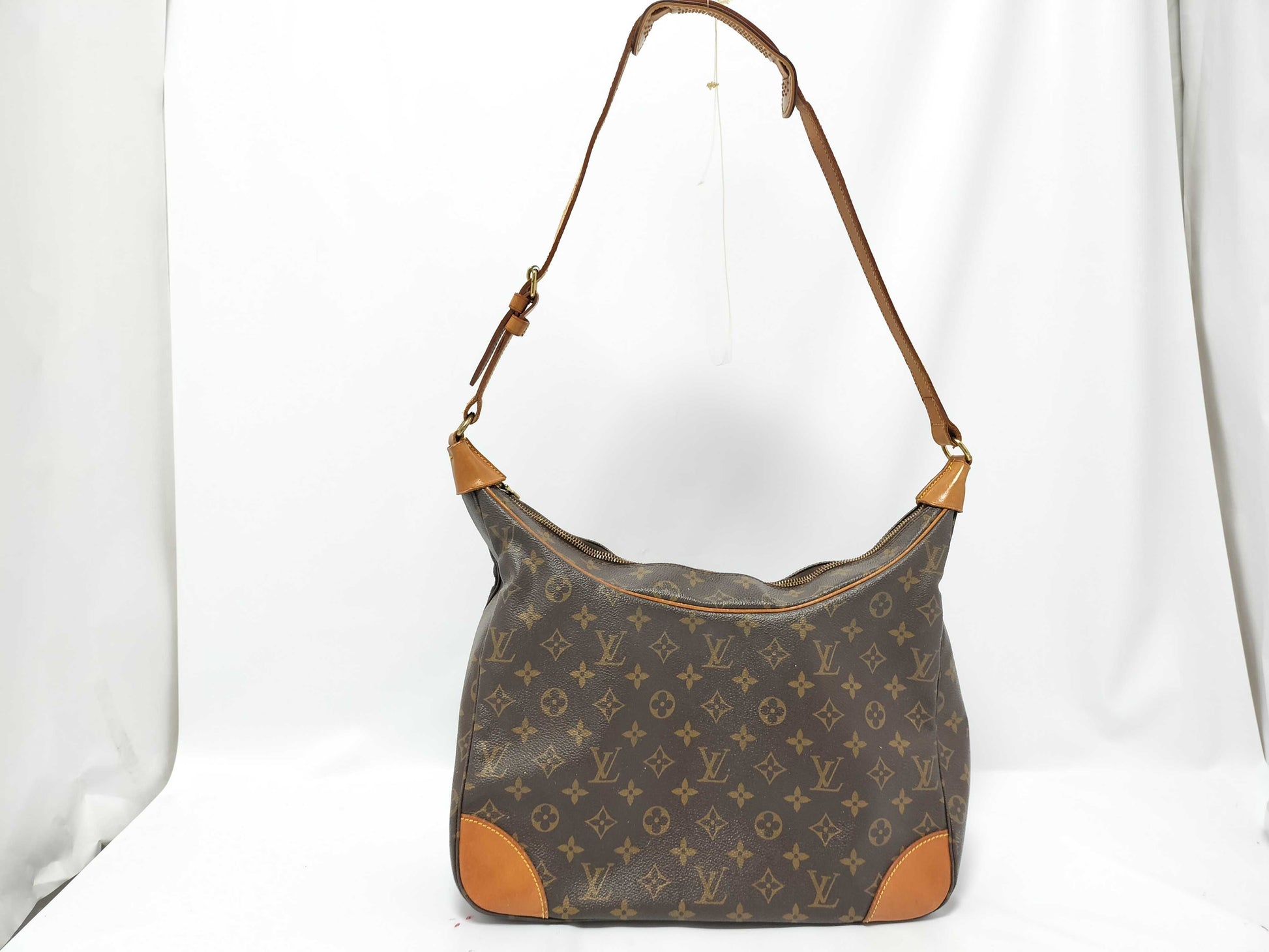 LOUIS VUITTON M51260 Monogram Louis Vuitton Boulogne 35 Shoulder Bag