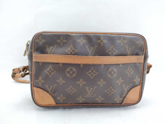 LOUIS VUITTON Monogram Trocadero Shoulder Bag