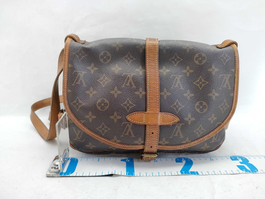 LOUIS VUITTON Monogram Saumur 30 Shoulder Bag