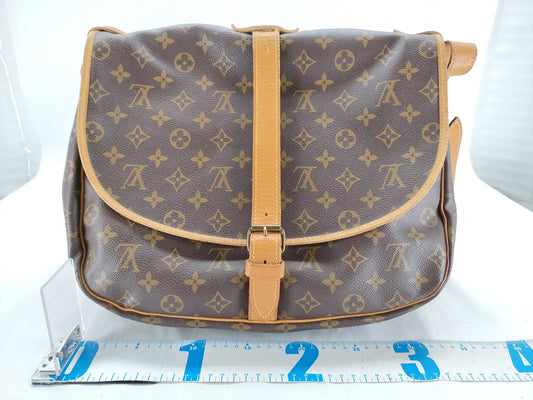 LOUIS VUITTON M42254 Monogram Louis Vuitton Saumur 35 Shoulder Bag