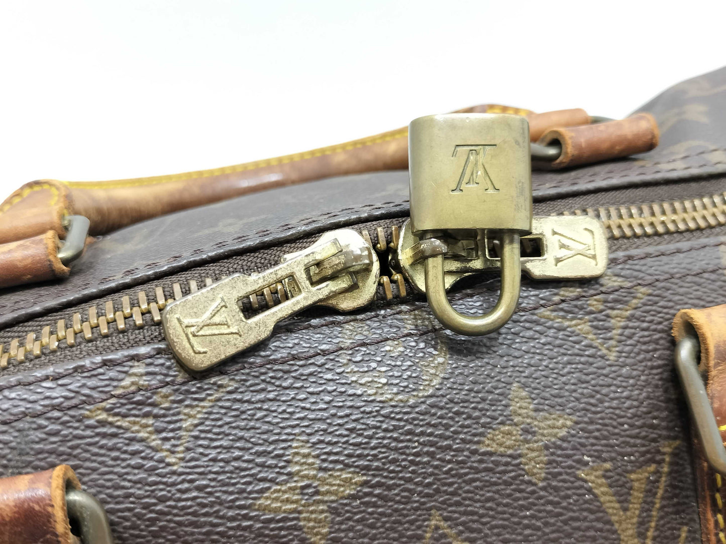 LOUIS VUITTON M41426 Monogram Louis Vuitton Keepall 50 Boston Bag