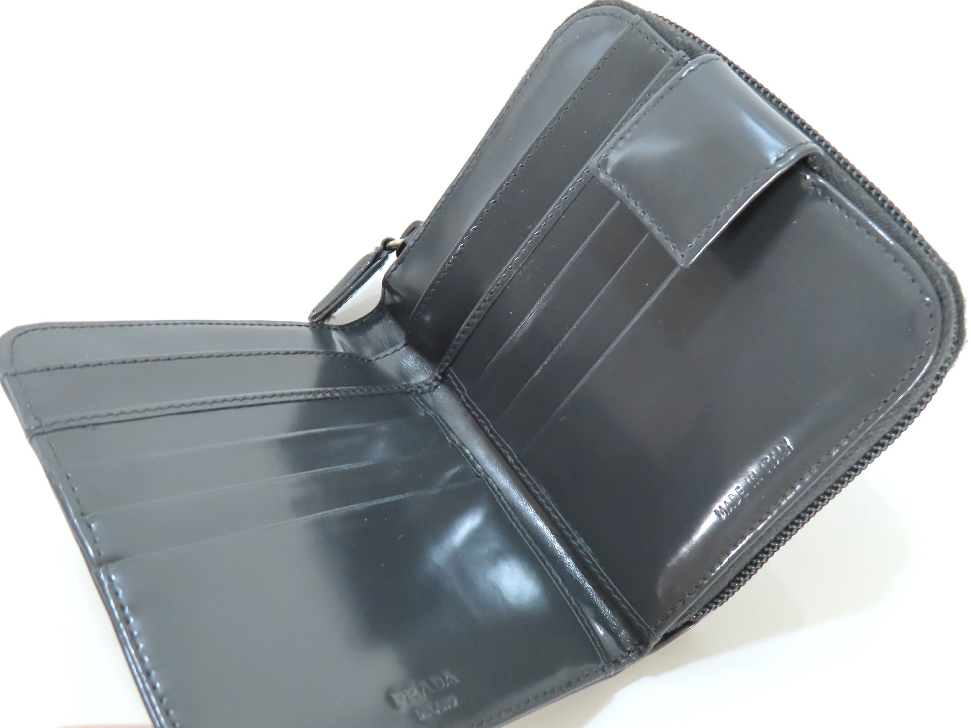 PRADA PRADA Patent Leather Bifold Wallet Wallet