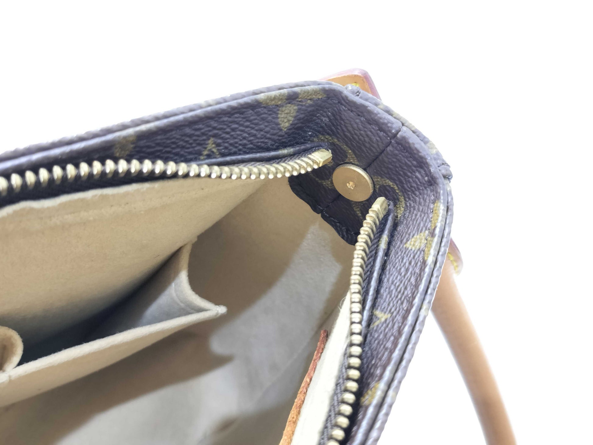 LOUIS VUITTON M51146 Monogram LOUIS VUITTON M51146 Monogram M51146 Looping MM Shoulder Bag