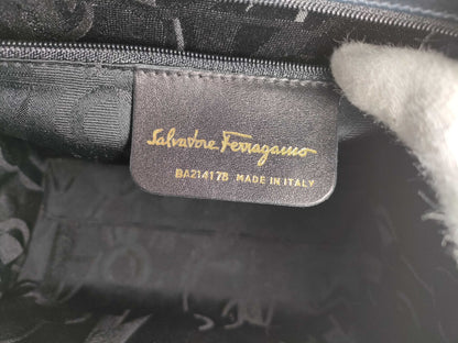 Salvatore Ferragamo Vara Ribbon Leather Handbag, BA21 4178, Black 