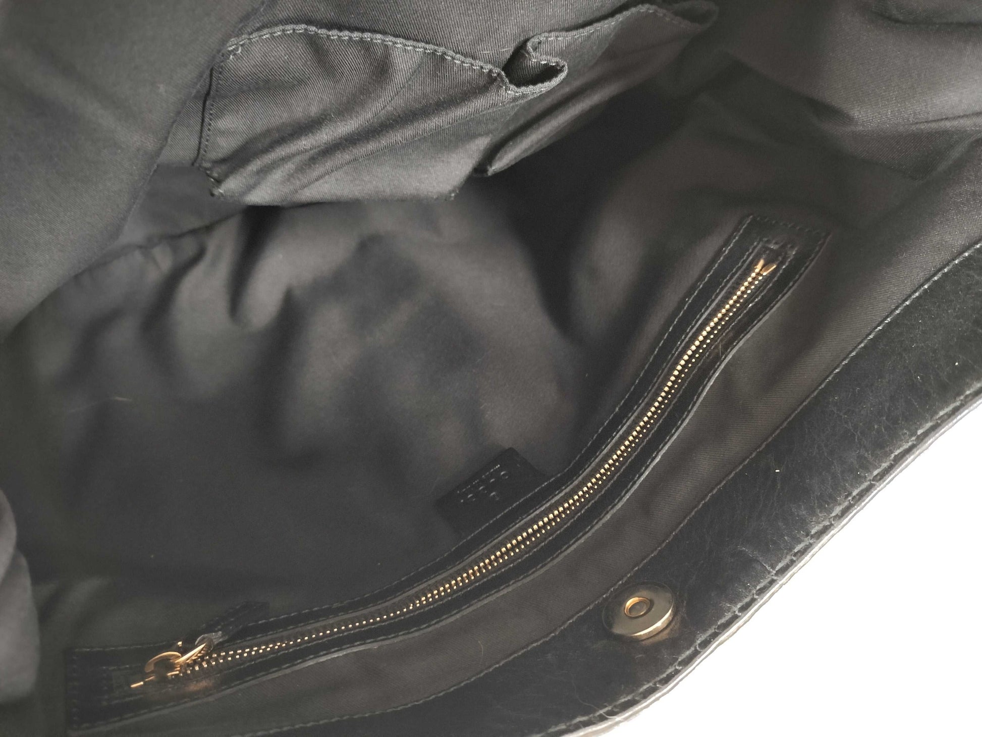 GUCCI GG Canvas Queen Hobo Handbag, Black, 189884