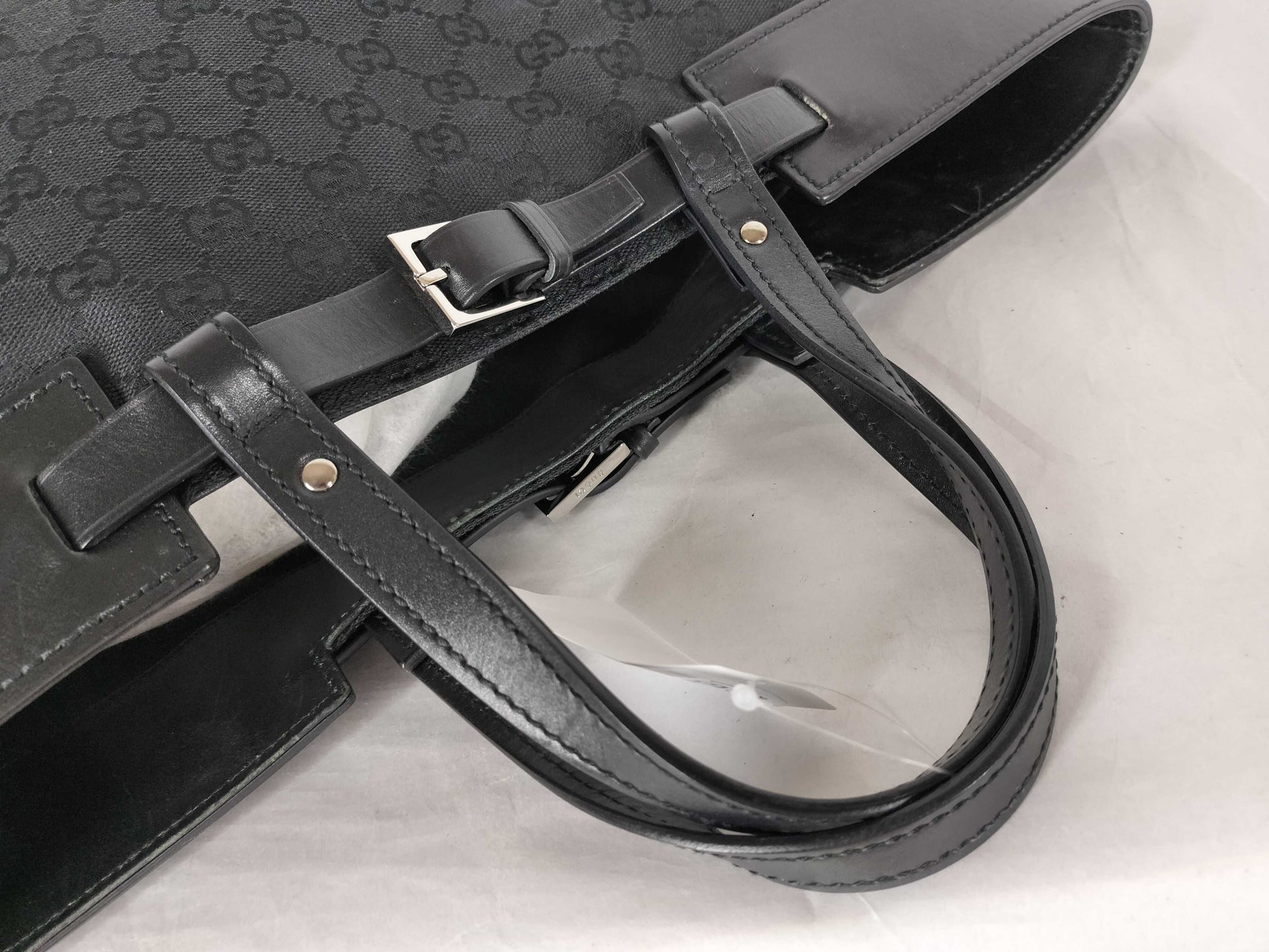 GUCCI GG Canvas Tote Bag, Black, 106251