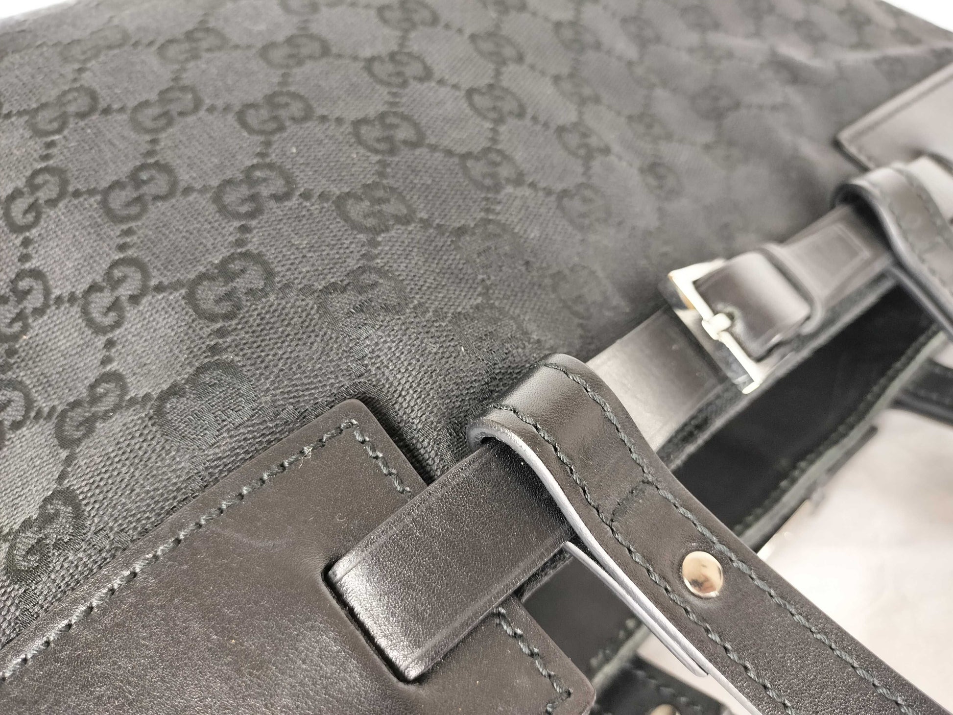 GUCCI GG Canvas Tote Bag, Black, 106251