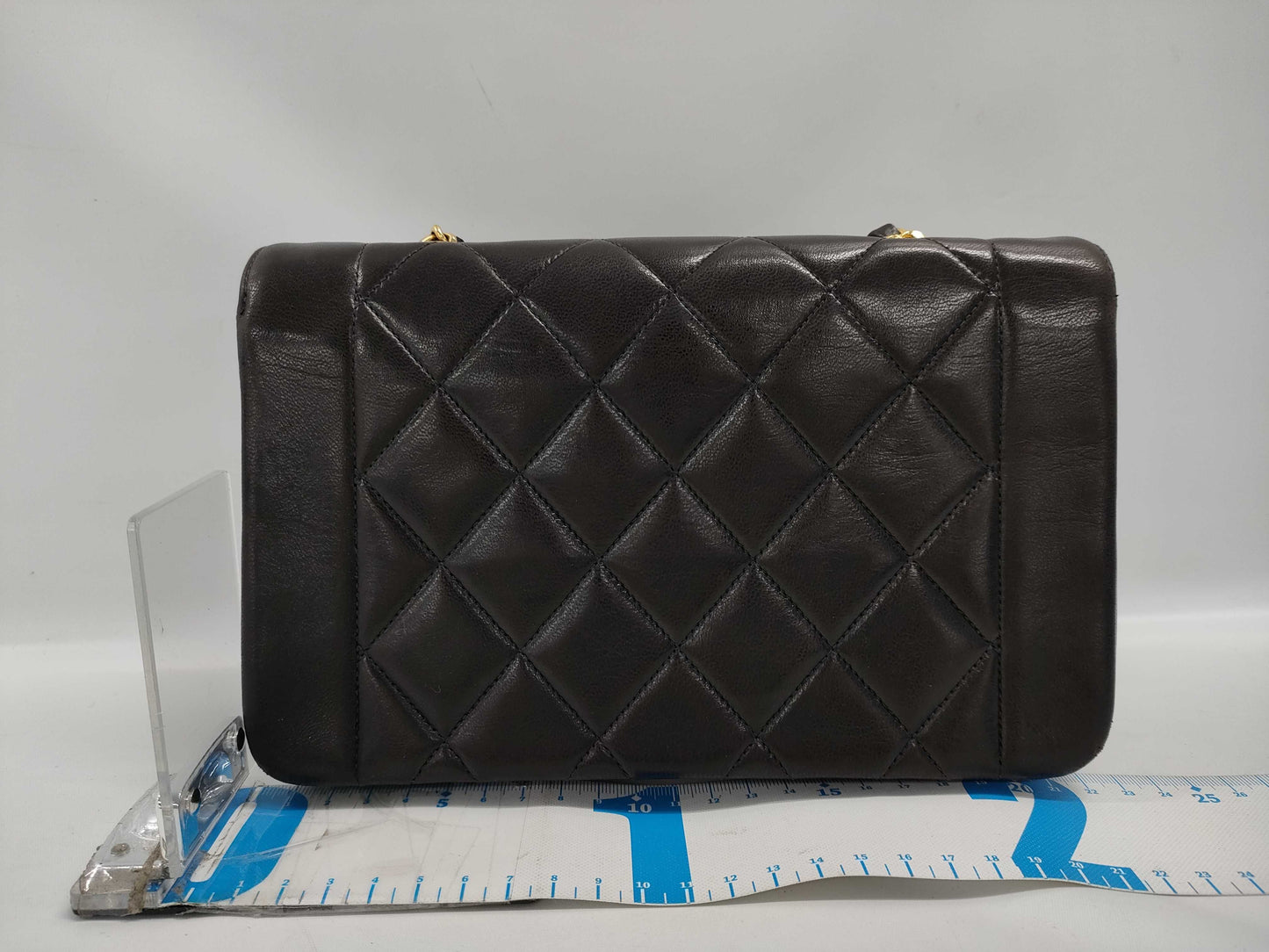 CHANEL Diana Flap 22 Chain Shoulder Bag in Lambskin Matelasse
