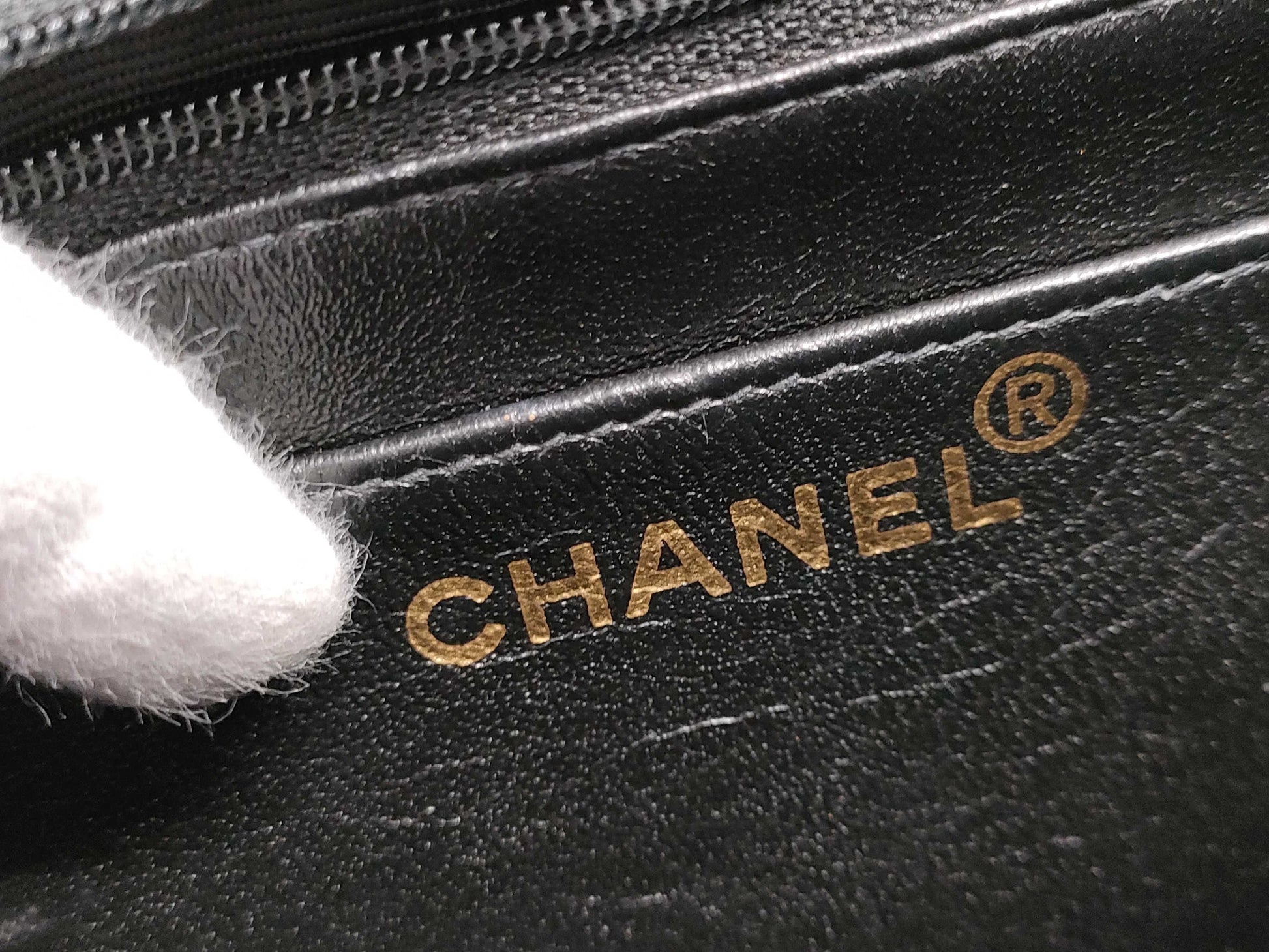 CHANEL Diana Flap 22 Chain Shoulder Bag in Lambskin Matelasse