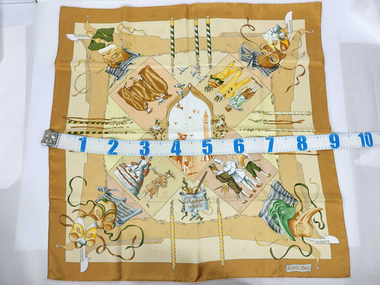 HERMES Carre 90 Large Scarf