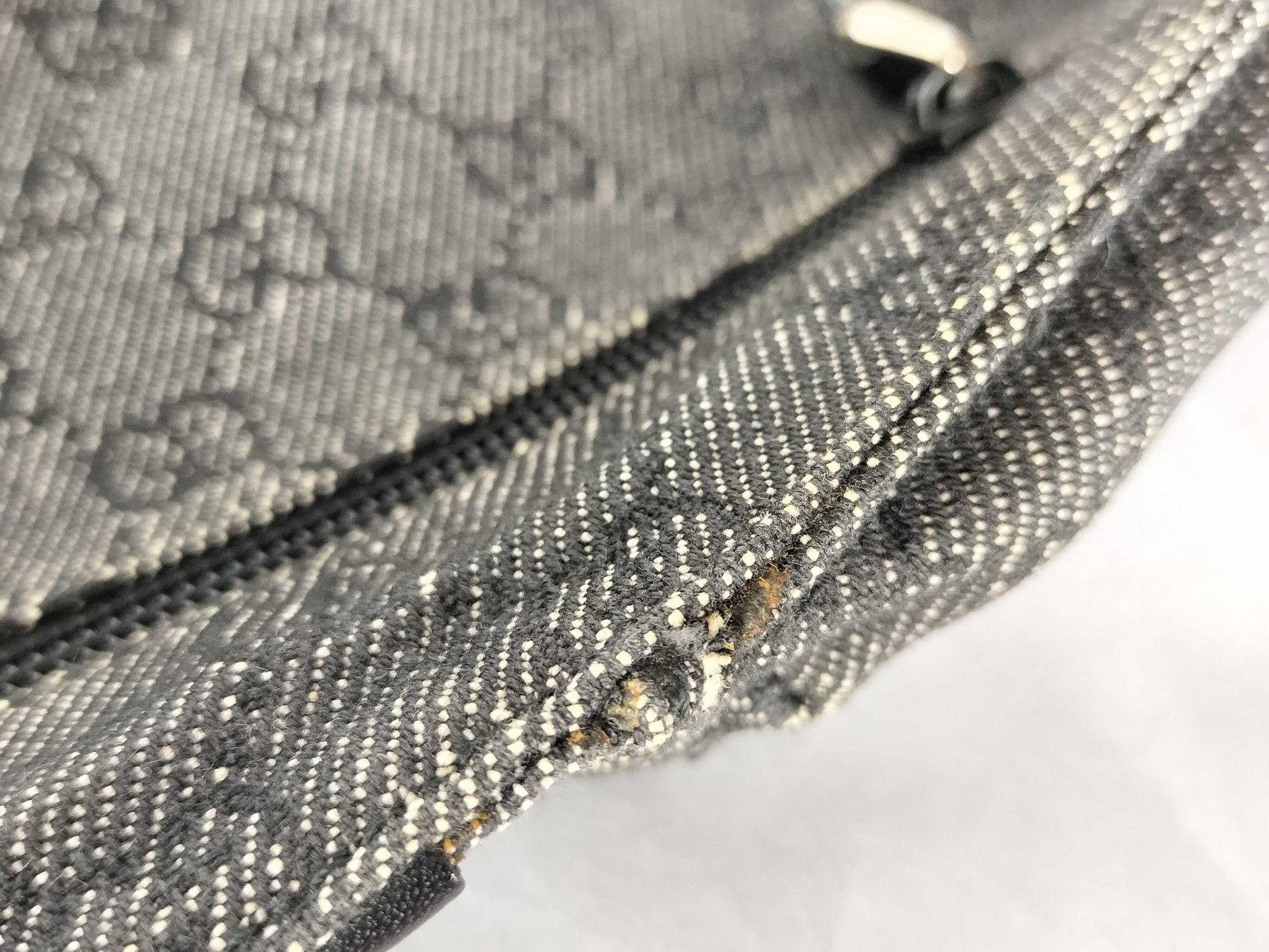 GUCCI GG Canvas Denim Waist Bag Body Bag 28566
