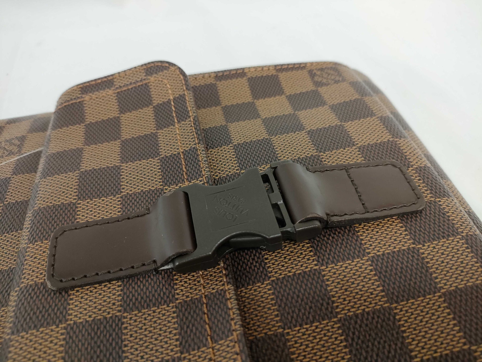 LOUIS VUITTON N 51127 Damier Pochette Merville N51127 Shoulder Bag