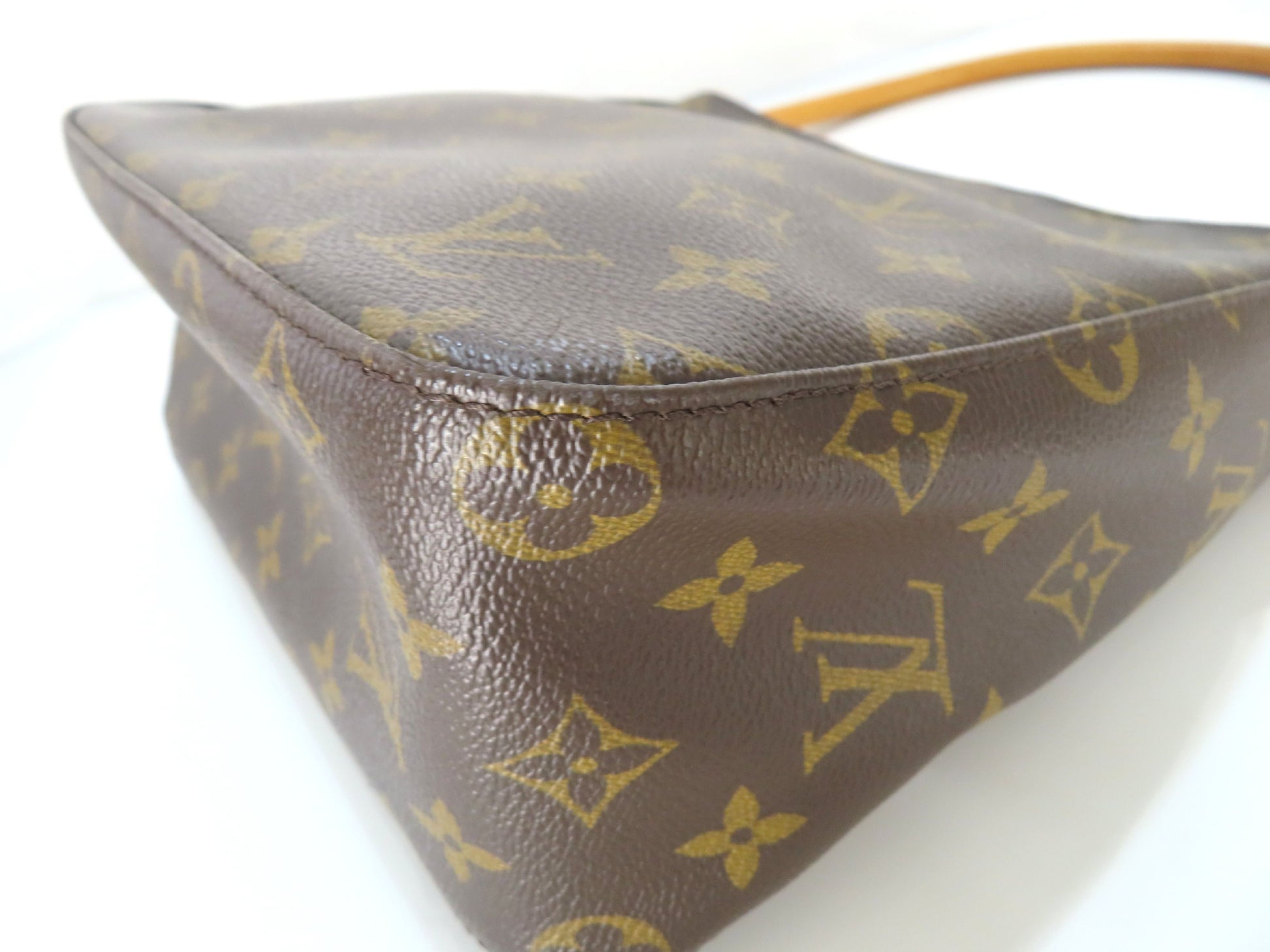 LOUIS VUITTON Monogram Looping MM M51146 Shoulder Bag/Handbag