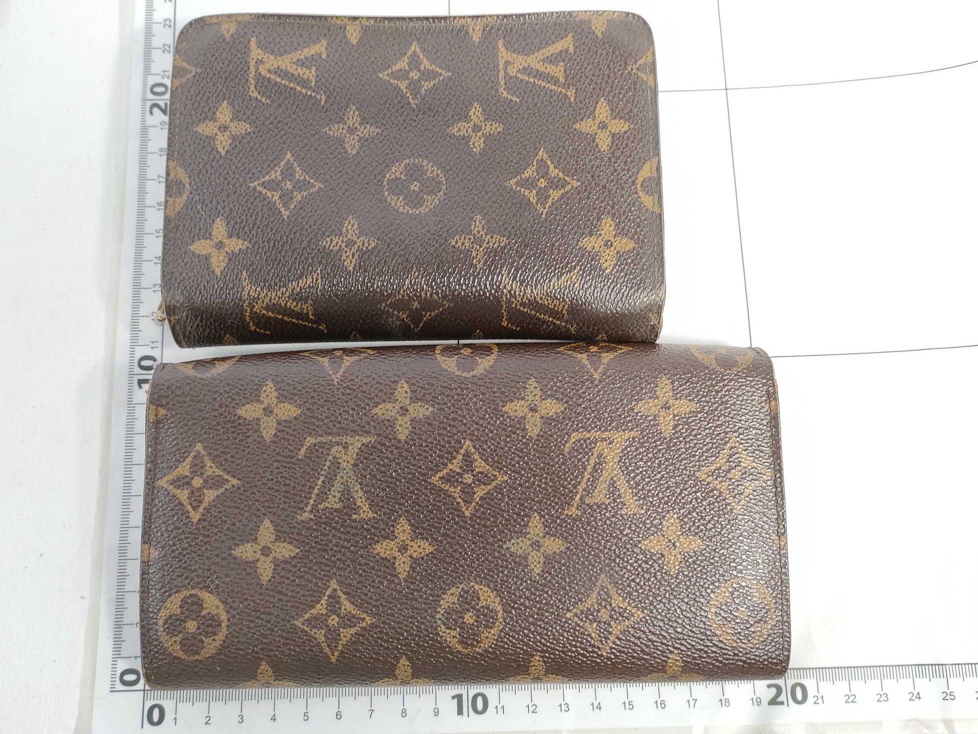 LOUIS VUITTON Monogram Epi Wallet 5-Piece Set
