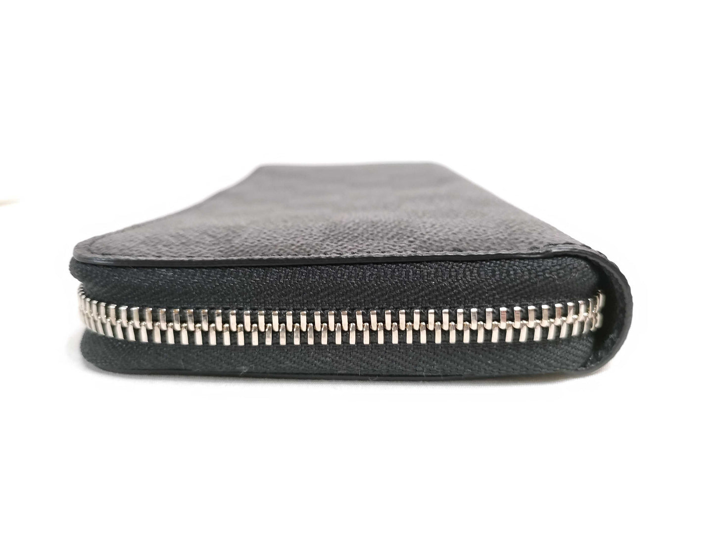 LOUIS VUITTON N 00056 Damier Graphite Zippy Wallet Horizontal N00056 RFID Wallet