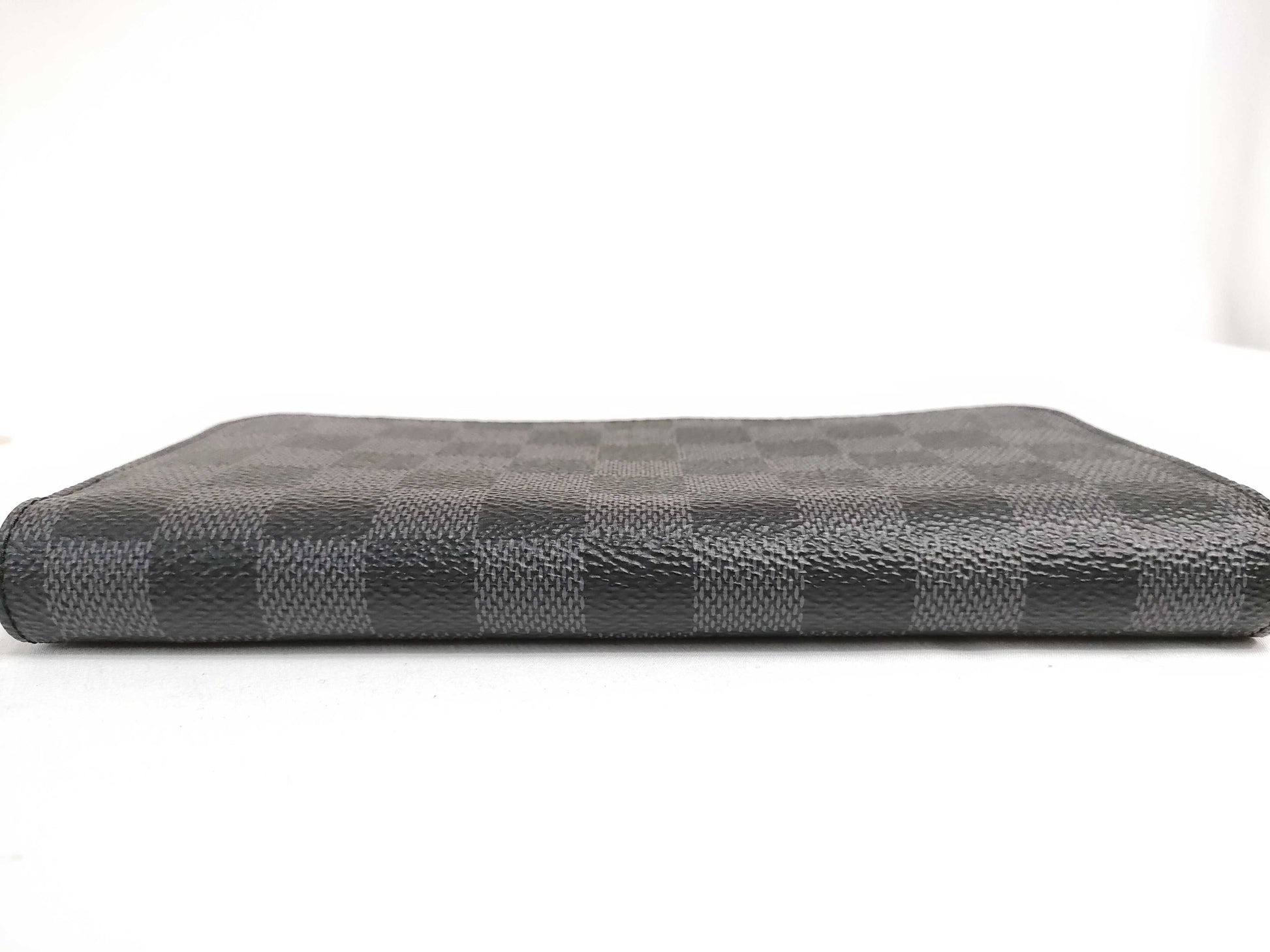LOUIS VUITTON N 00056 Damier Graphite Zippy Wallet Horizontal N00056 RFID Wallet
