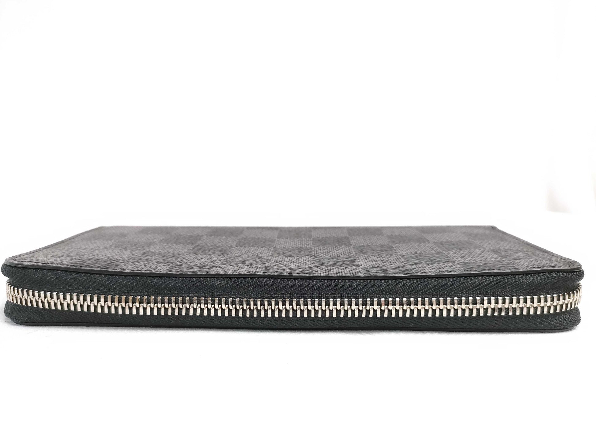 LOUIS VUITTON N 00056 Damier Graphite Zippy Wallet Horizontal N00056 RFID Wallet