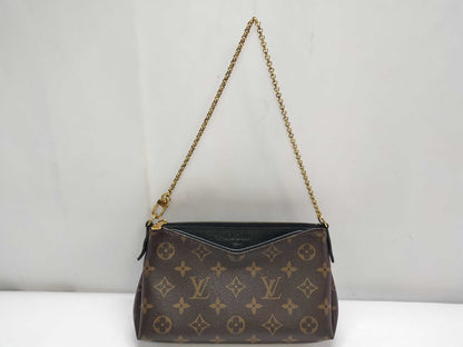 LOUIS VUITTON Monogram Pallas Clutch M41639 Shoulder Bag Pouch