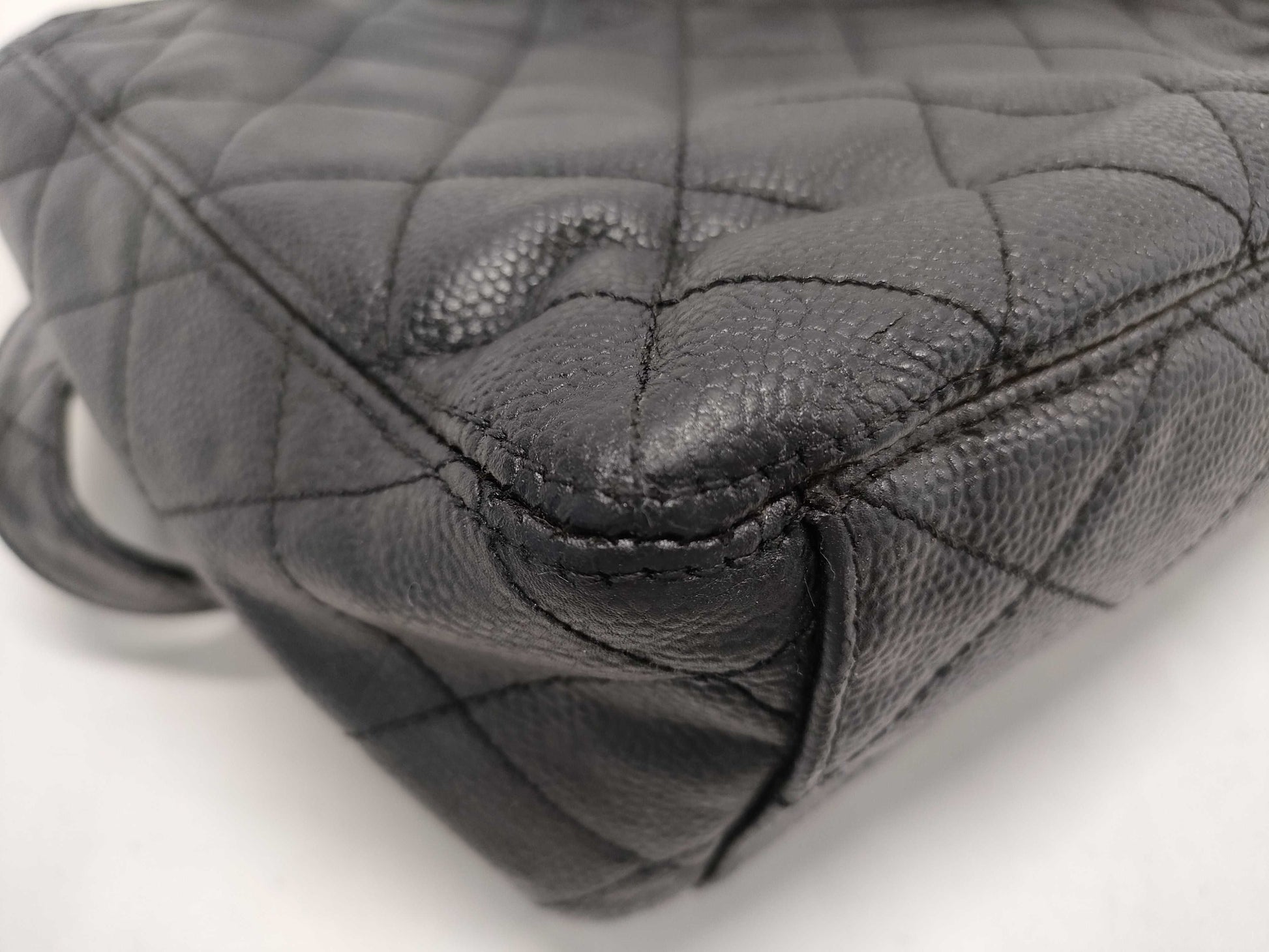 CHANEL Caviar Skin Tote Bag