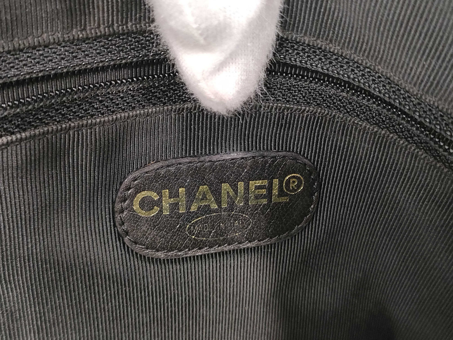 CHANEL Caviar Skin Tote Bag