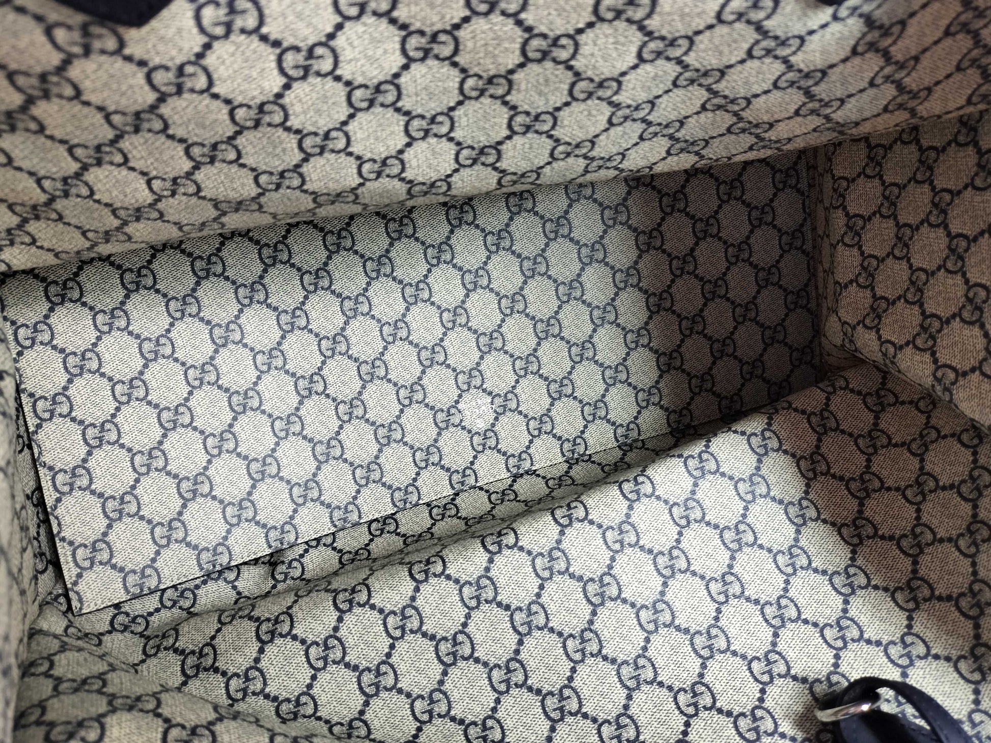 GUCCI GG Supreme Print Medium Tote Bag 772176 Canvas Tote Bag