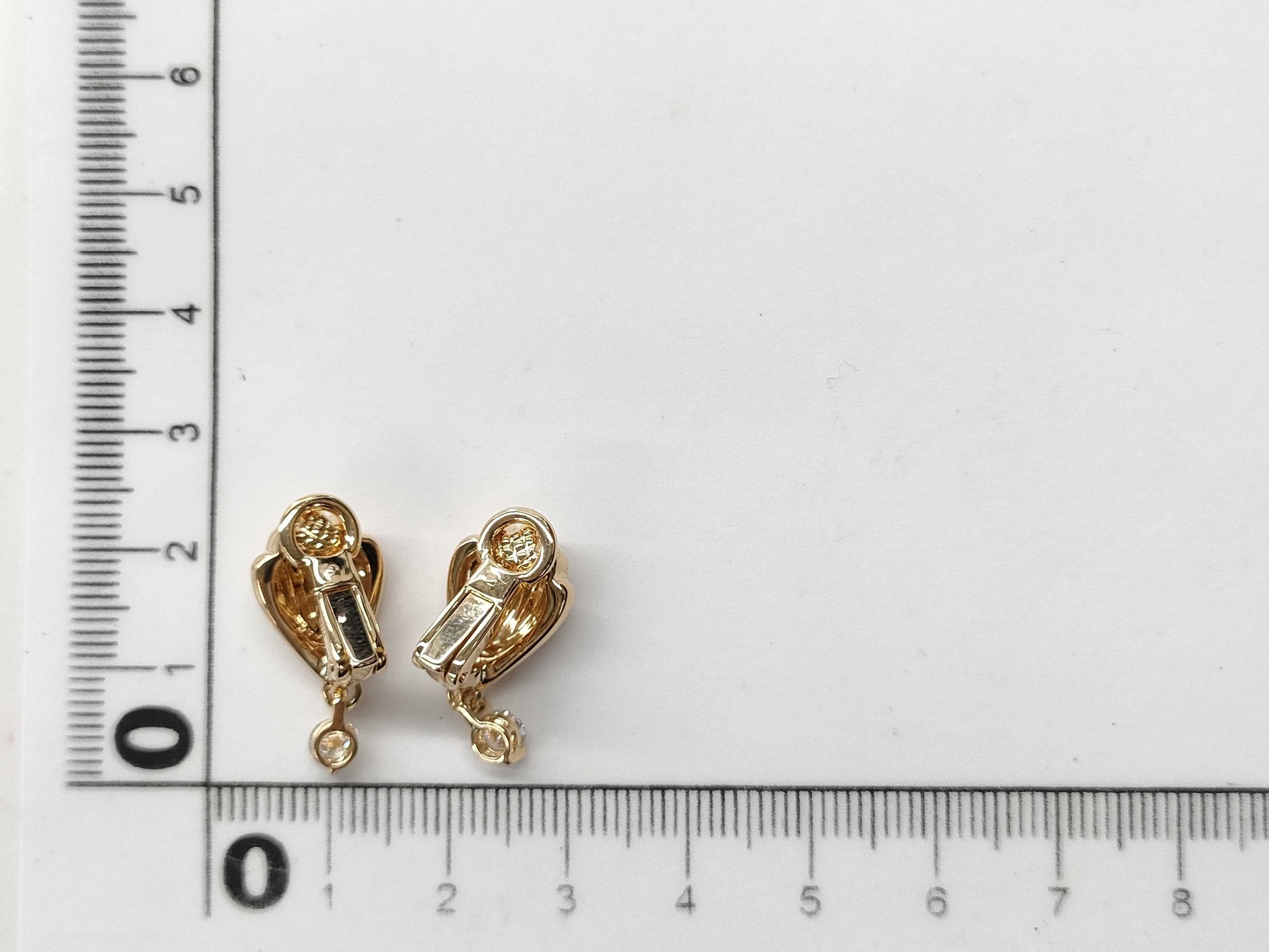 SUWA D0.21/0.21ct K18 9.3g Earrings 