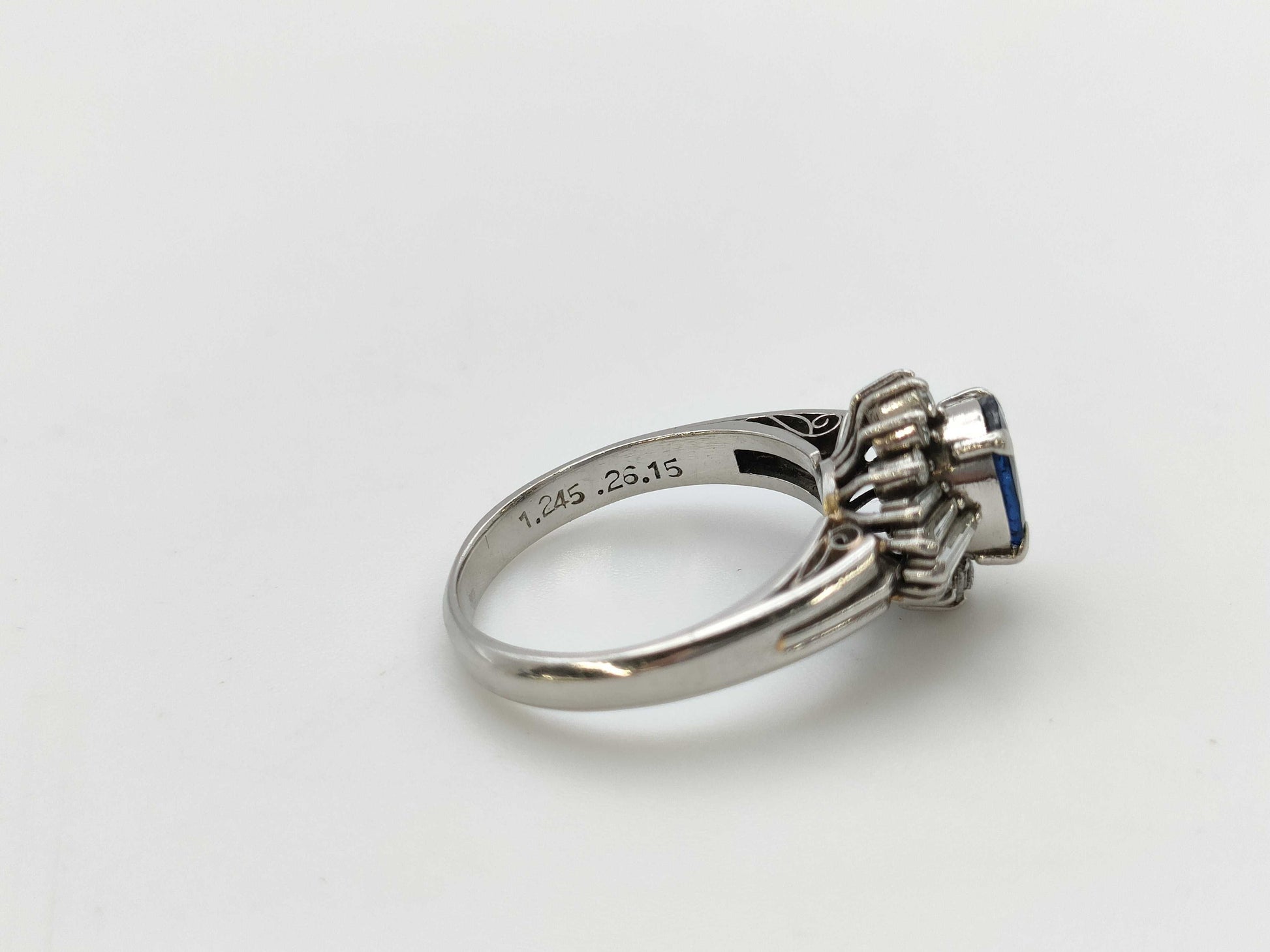 S1.245ct D0.26ct/0.15ct PM900 5.8g Ring 