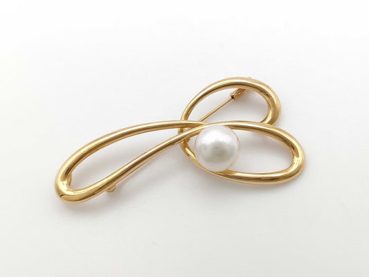Pearl diameter: approx. 10.7mm, 18K gold, 9.8g, brooch 