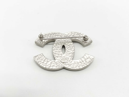 CHANEL Heart Rhinestone 04A Brooch