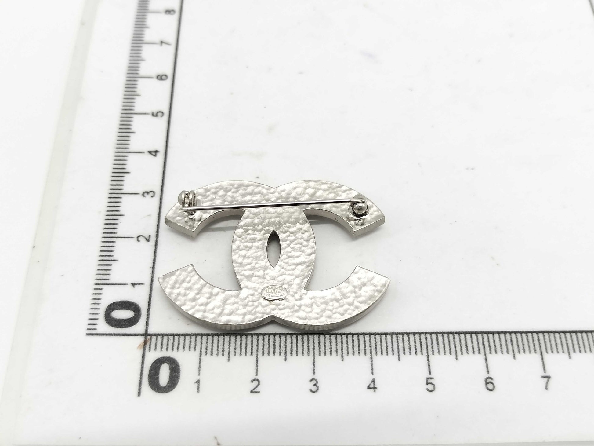 CHANEL Heart Rhinestone 04A Brooch