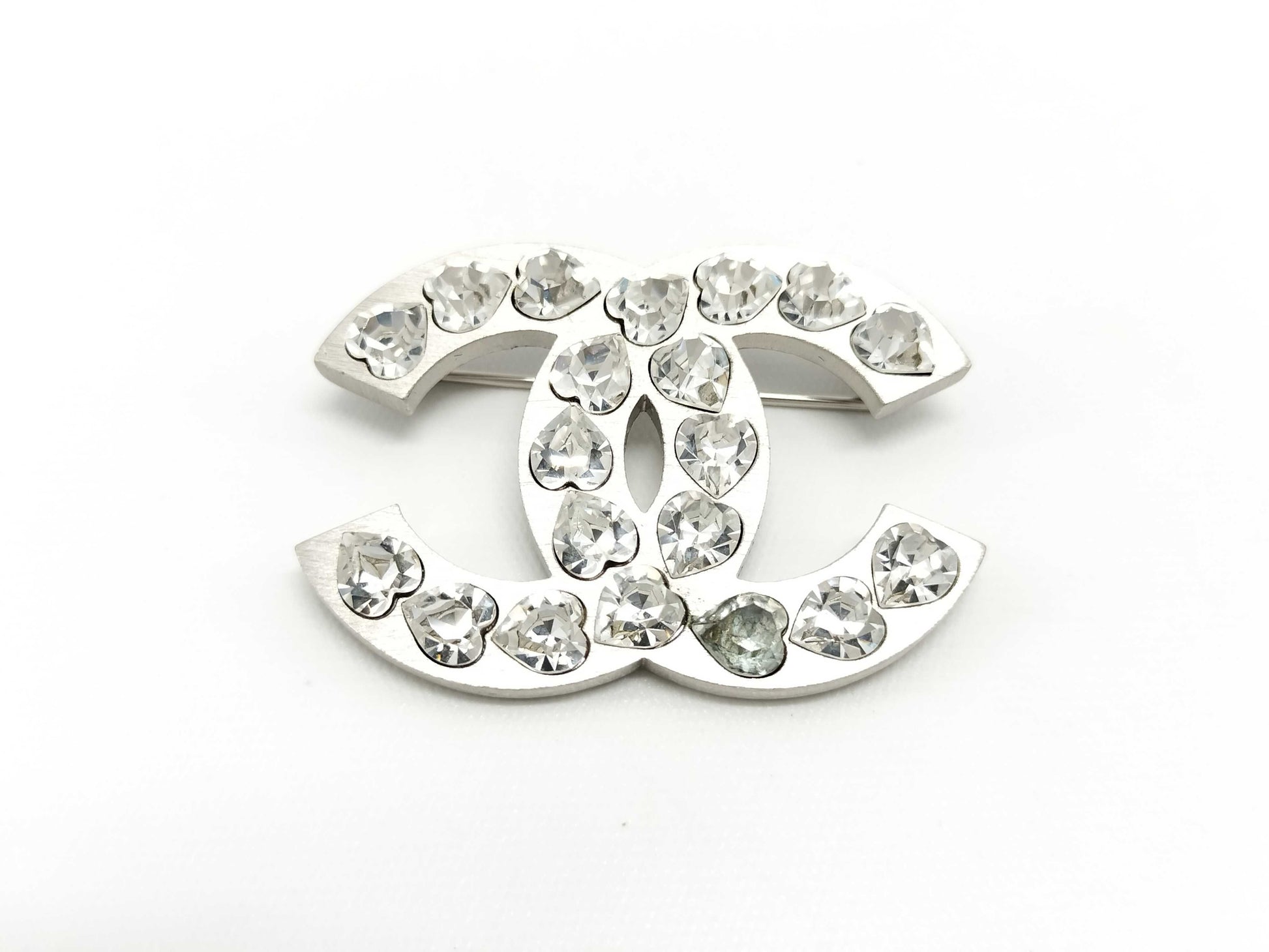 CHANEL Heart Rhinestone 04A Brooch
