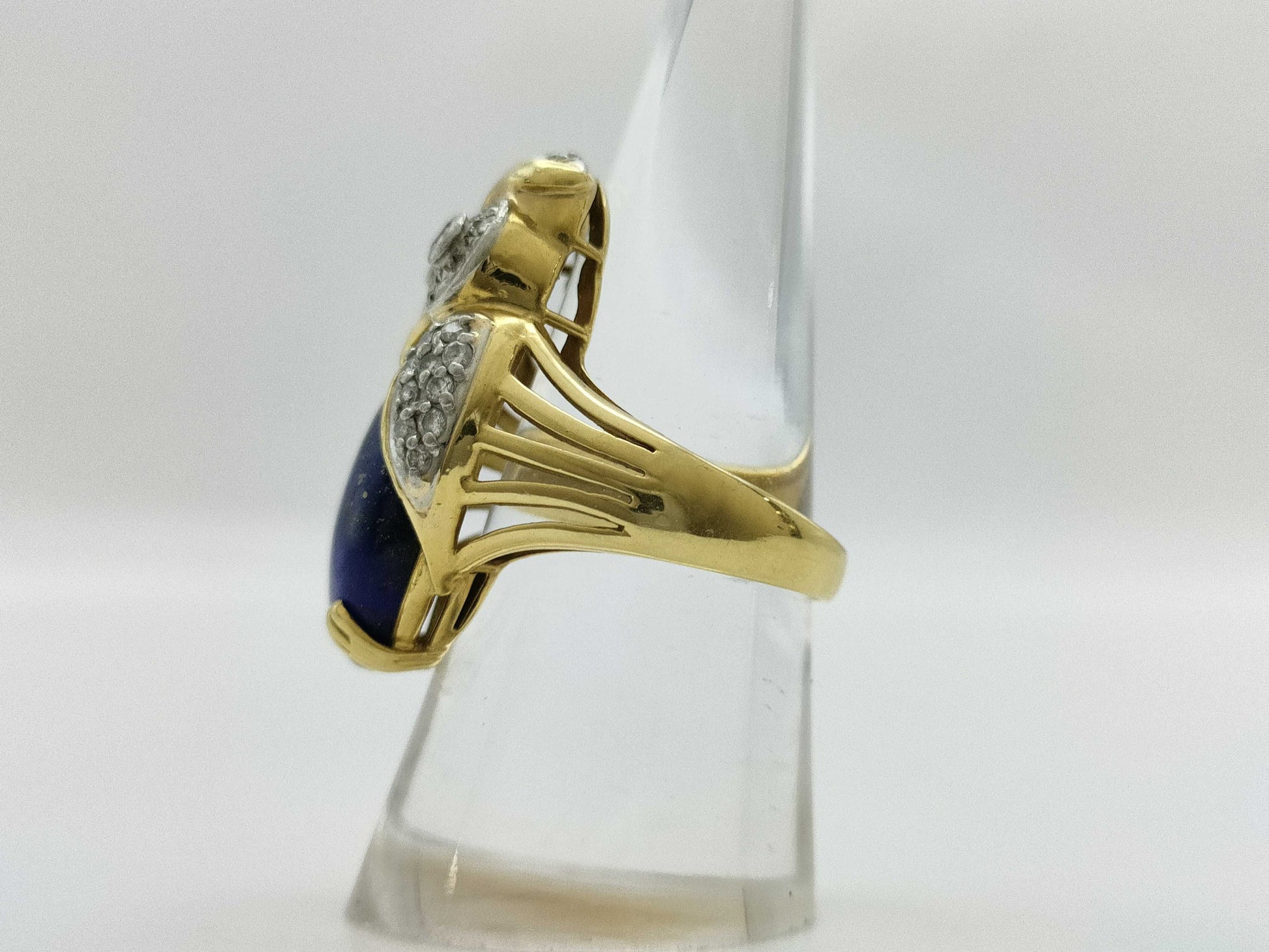 Lapis Lazuli Ring, 0.17ct R, 0.5ct D, 11.9g, K18/PT900 